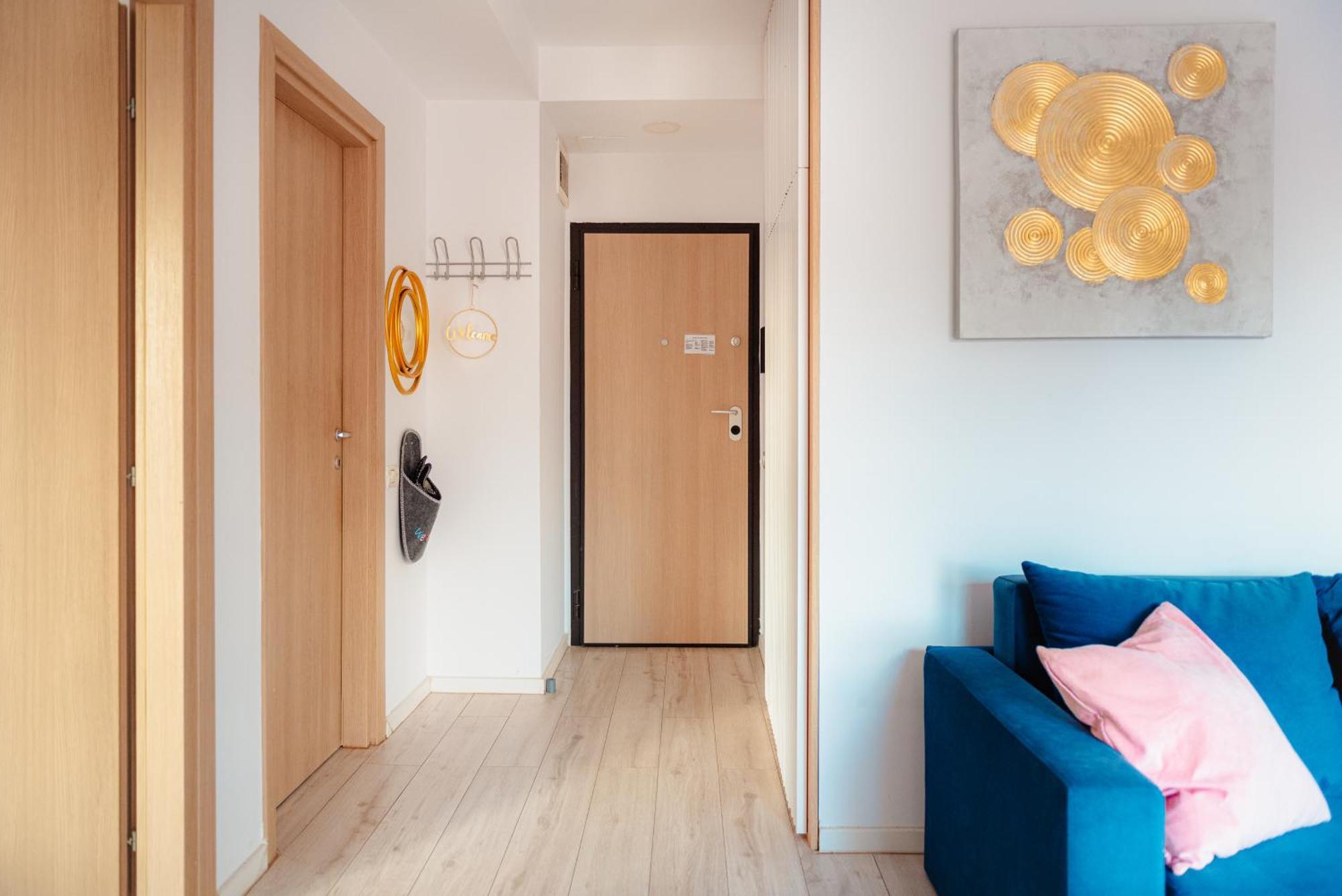 Downtown Apartment Boutique - Blue & Pink بوخارست المظهر الخارجي الصورة