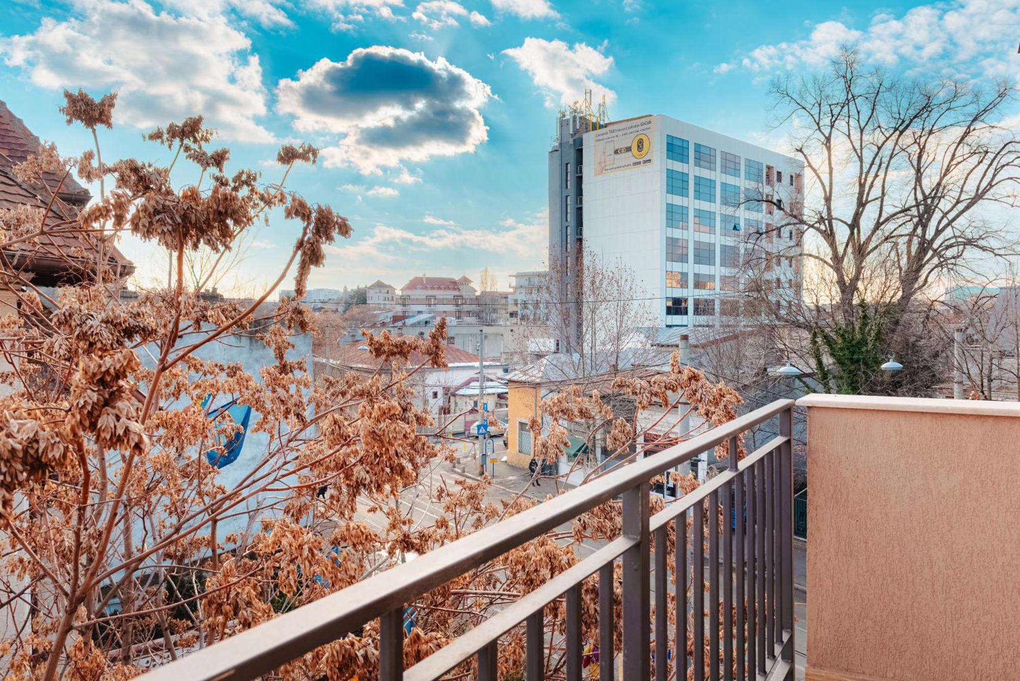 Downtown Apartment Boutique - Blue & Pink بوخارست المظهر الخارجي الصورة