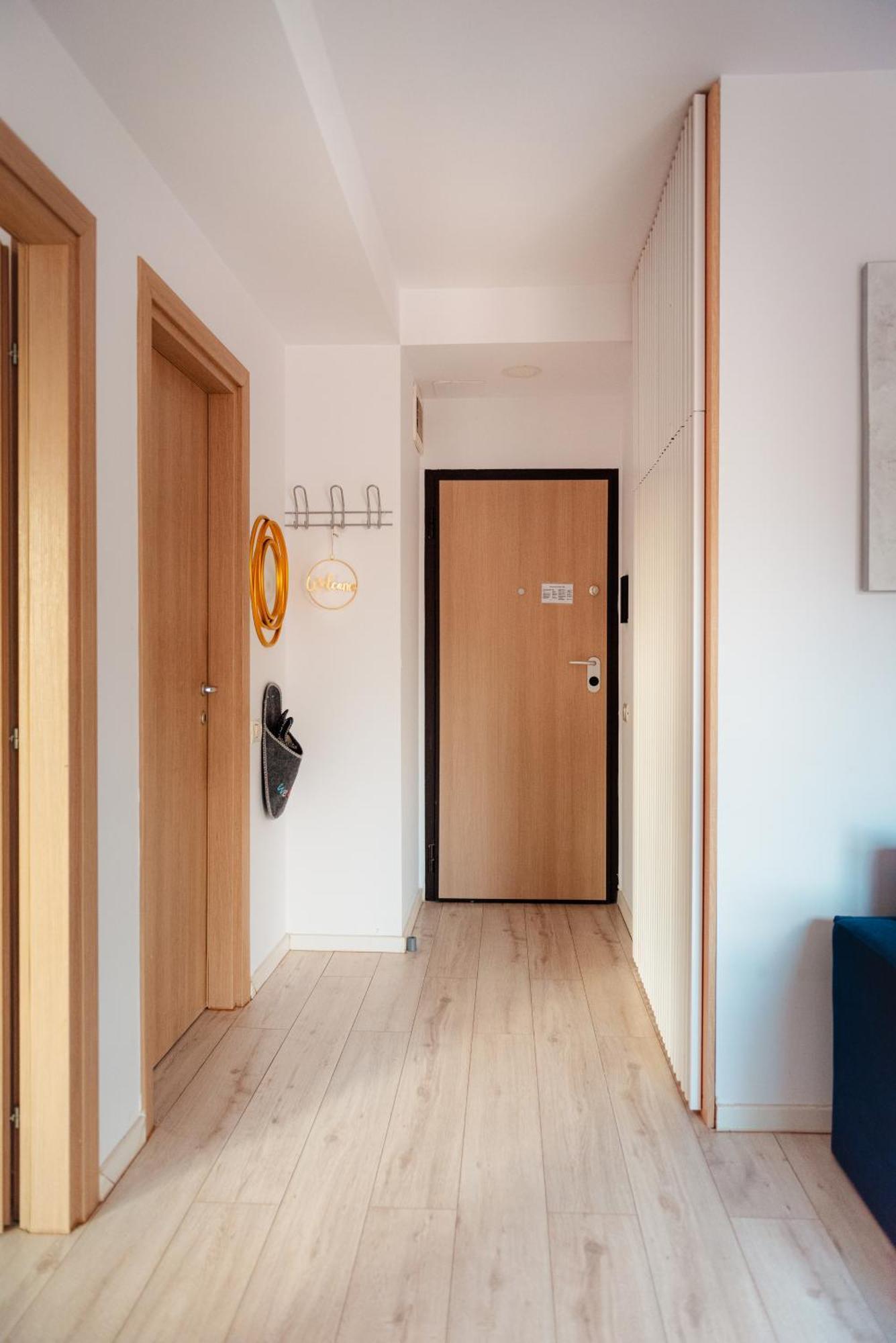 Downtown Apartment Boutique - Blue & Pink بوخارست المظهر الخارجي الصورة