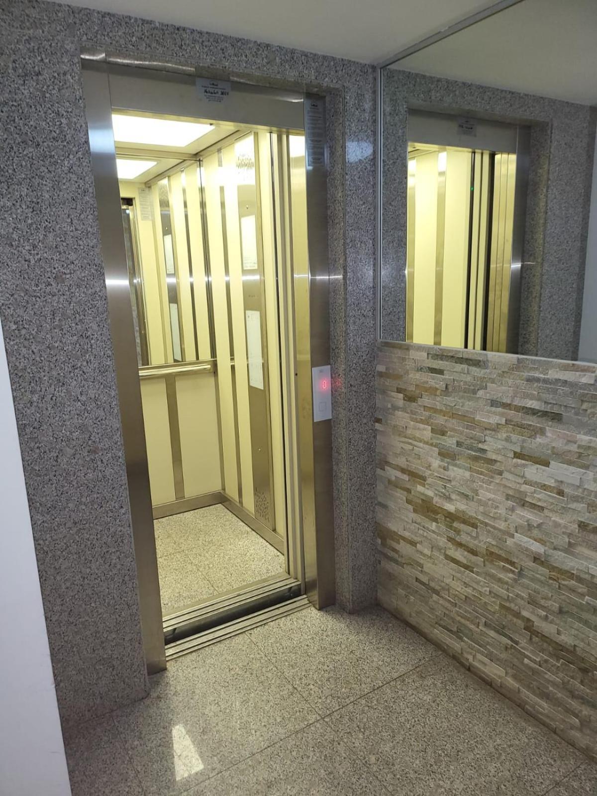 Downtown Apartment Boutique - Blue & Pink بوخارست المظهر الخارجي الصورة